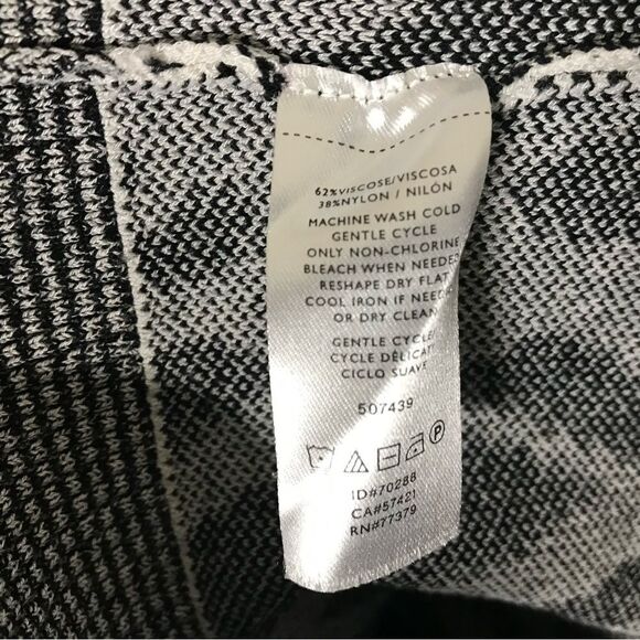 Ann Taylor Cardigan Sweater Womens Size Large Black White Viscose Blend Buttons - Picture 7 of 8